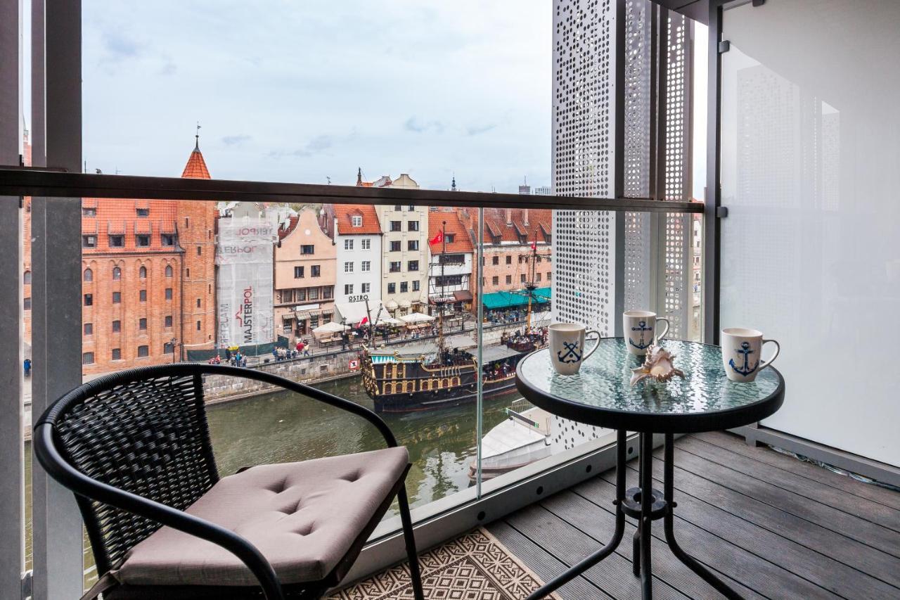 Uroczy Apartament No1 w ,, SERCU Starego Miasta Wyspa Spichrzów,, Gdańsk Exterior foto